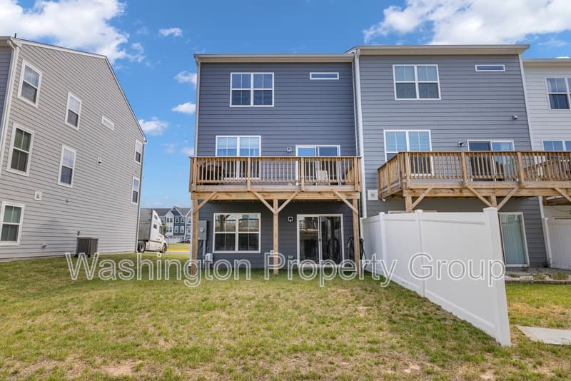 4013 Singerville Ct - Thumbnail 10