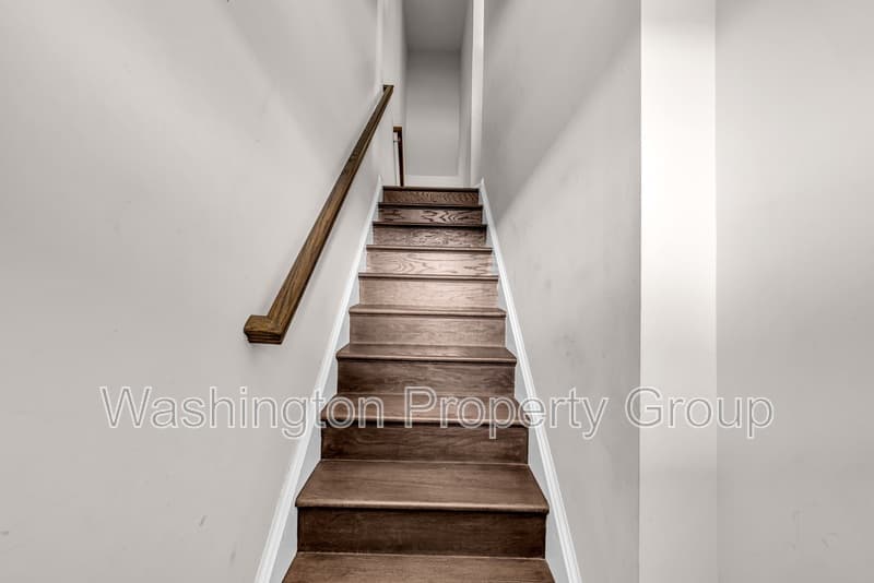 4013 Singerville Ct - Thumbnail 41